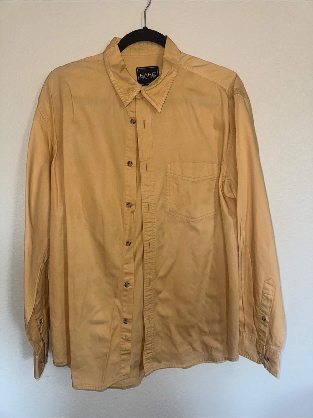 Men's Long-Sleeve Button-Up Shirt Jacket in Light Tan